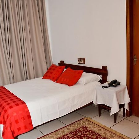 Pousada Victor Ribeirao Claro Exteriör bild